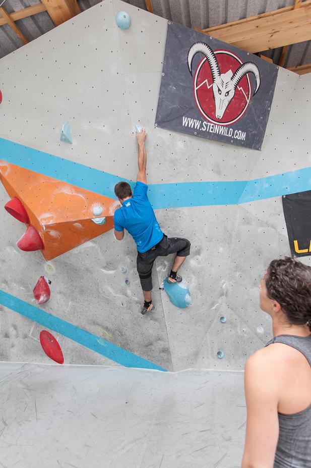 2014_Day_of_the_Boulder