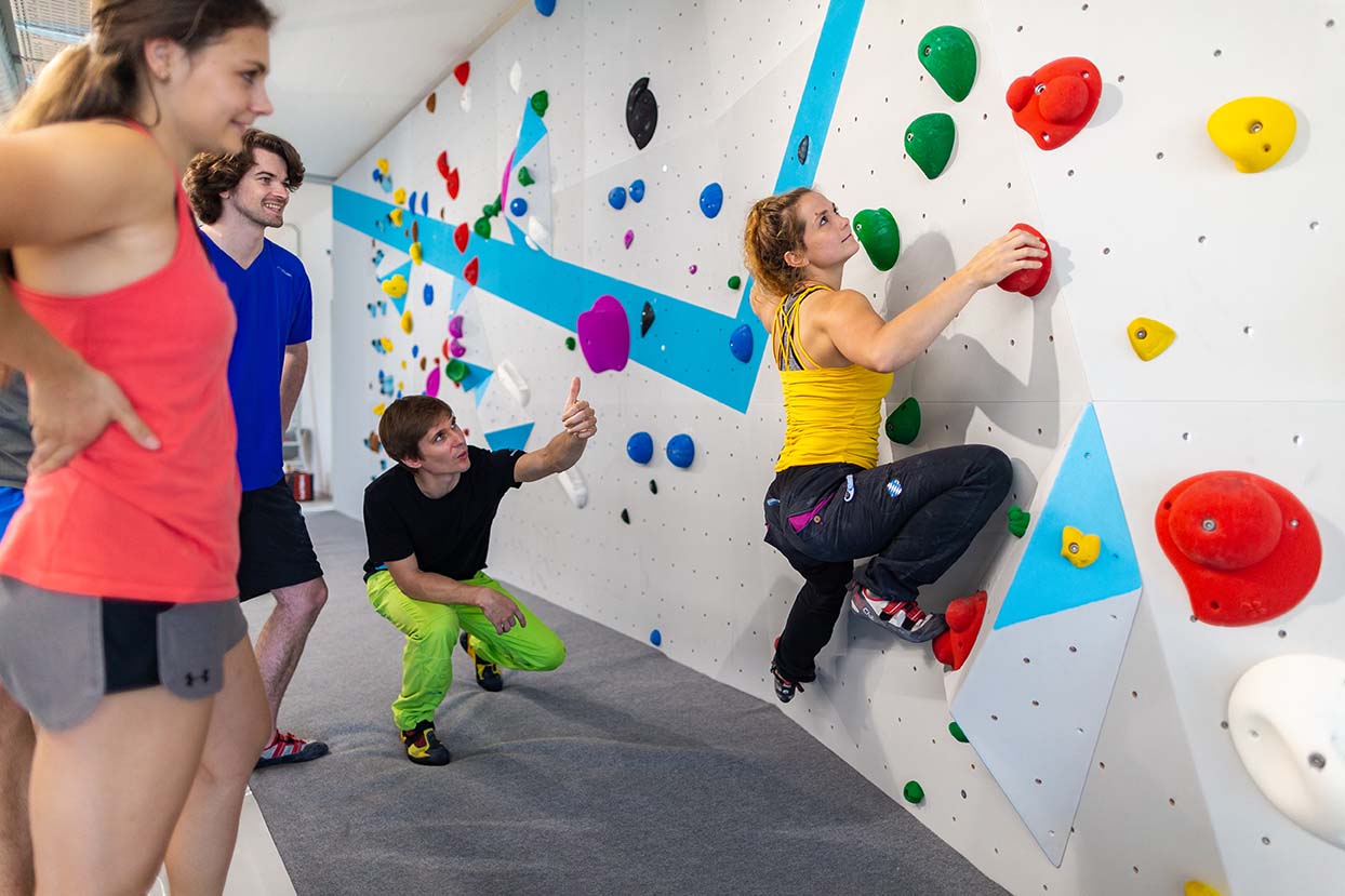 Grundkurs Bouldern Gruppe Erwachsene