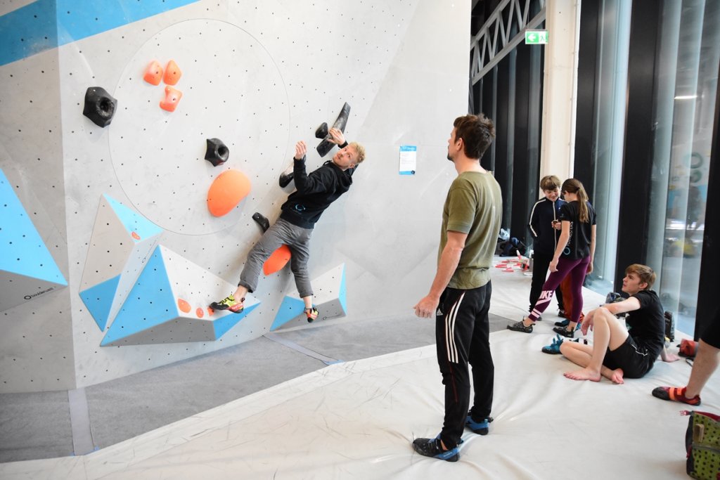 Tech Session am 22.02.20 in der Boulderwelt München Ost und Auftakt der Red Chili Urban Tour- An 6 Stationen konntet Ihr Euch die besten Tipps und Tricks unserer Crew holen und die neusten Red Chili Schuhe testen.